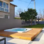Διαμέρισμα Firefly Luxury With Private Whirlpool *