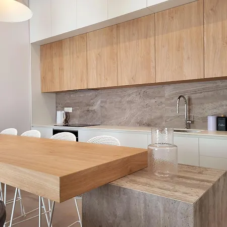 Firefly Luxury With Private Whirlpool *